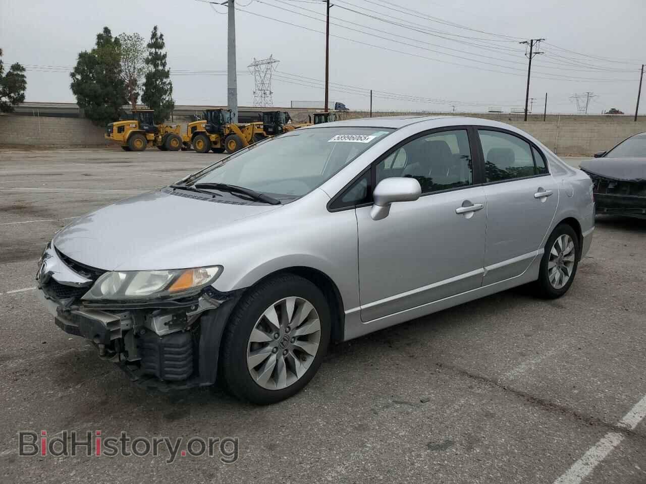 Photo 19XFA1F8XAE026768 - HONDA CIVIC 2010