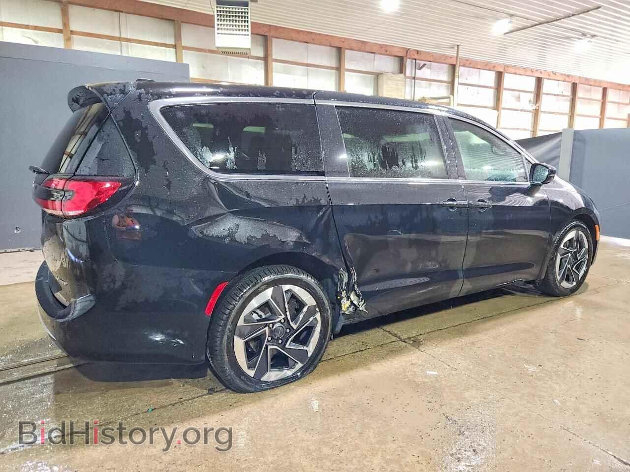 2027 CHRYSLER PACIFICA - VIN: 2C4RC1GG7VR552471 - Photo 3
