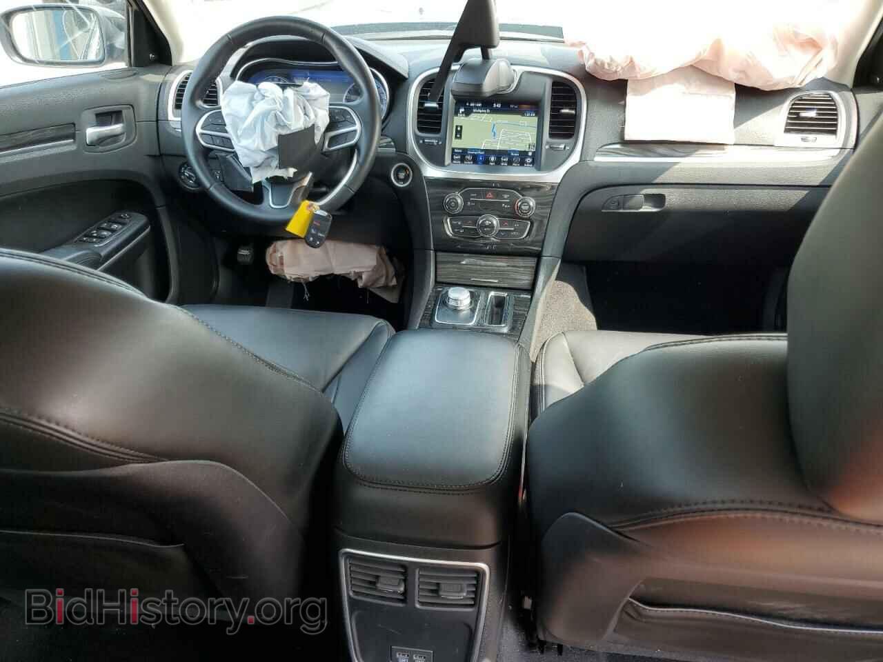 2020 CHRYSLER 300 - VIN: 2C3CCARG2LH142154 - Фото 8