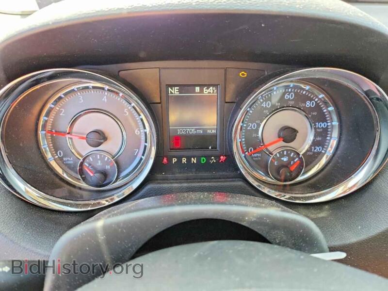2016 Chrysler MINIVAN (VIN 2C4RC1BG7GR207886) — photo 9 of 13