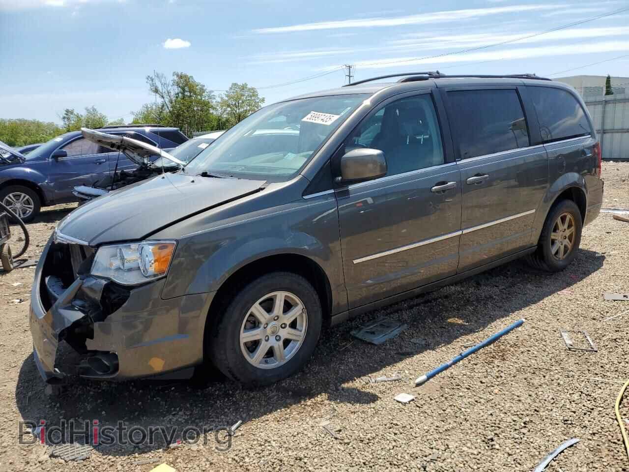 Photo 2A4RR5D13AR448943 - CHRYSLER MINIVAN 2010