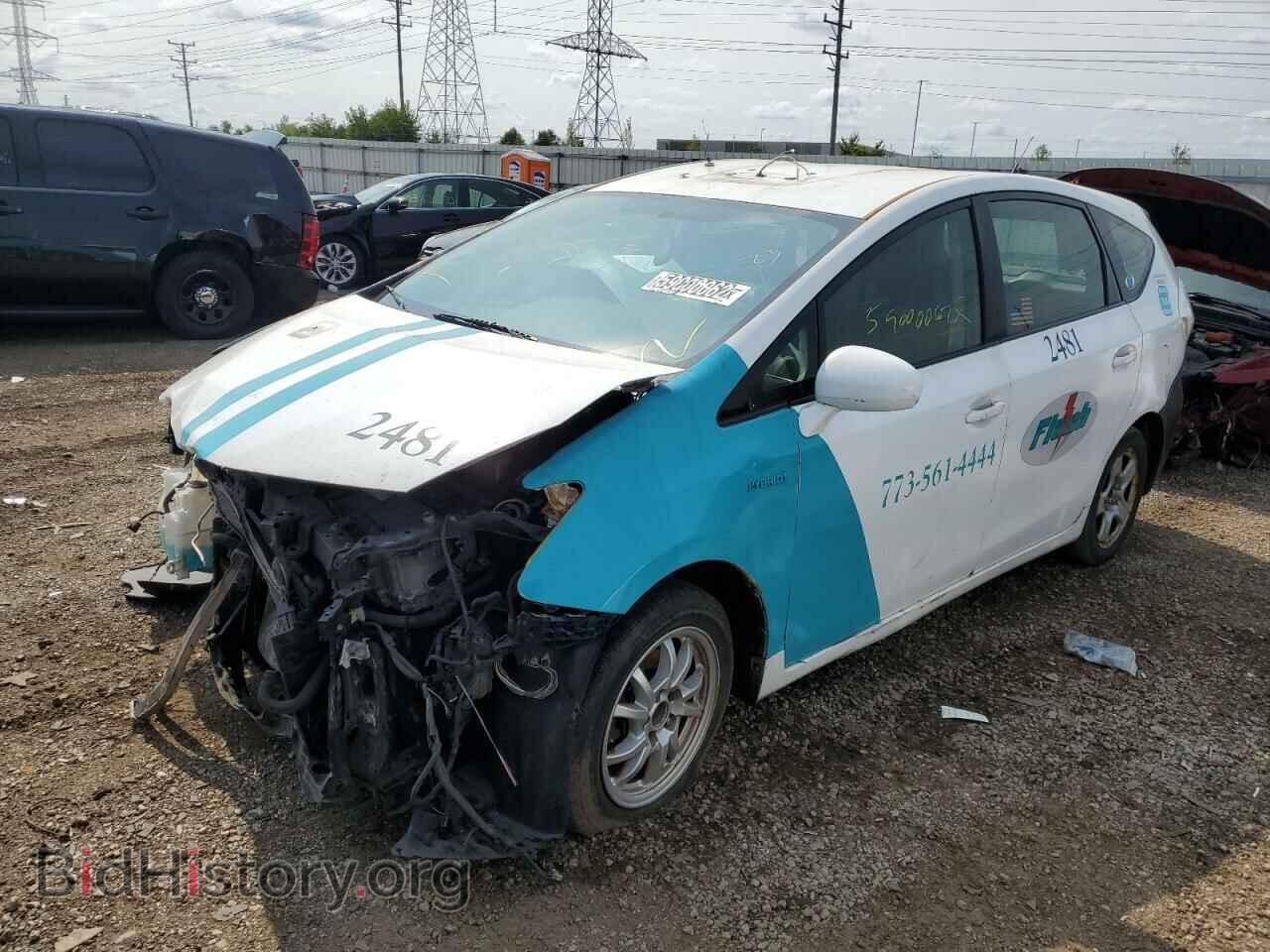 2013 TOYOTA PRIUS - VIN: JTDZN3EU6D3230846 - Фото 2