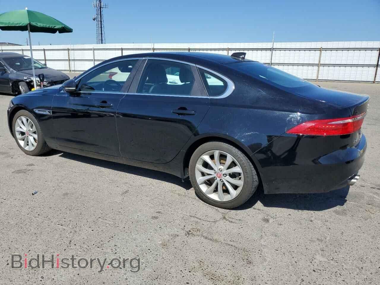 2017 JAGUAR XF - VIN: SAJBD4BN0HCY36349 - Фото 2