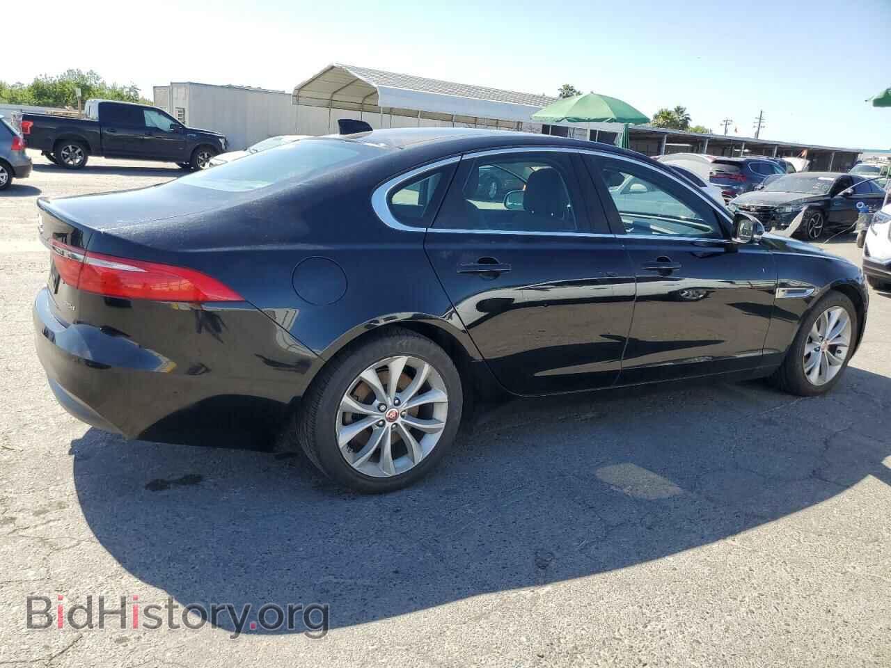 2017 JAGUAR XF - VIN: SAJBD4BN0HCY36349 - Фото 3