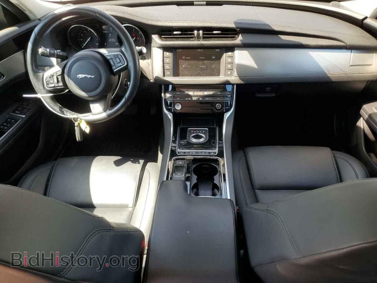 2017 JAGUAR XF - VIN: SAJBD4BN0HCY36349 - Фото 8