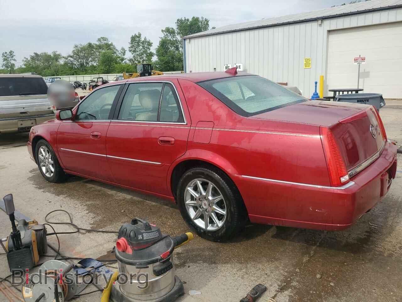 2011 CADILLAC DTS - VIN: 1G6KD5E64BU137657 - Фото 2