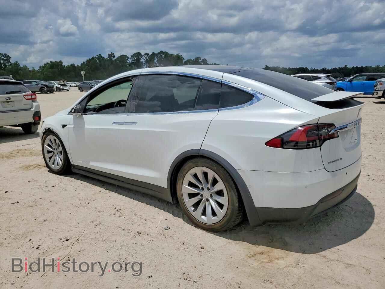 2017 TESLA MODEL X - VIN: 5YJXCBE28HF049634 - Photo 2
