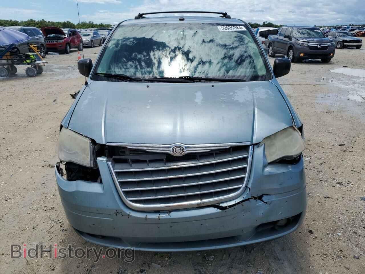 2009 CHRYSLER MINIVAN - VIN: 2A8HR541X9R527533 - Фото 5