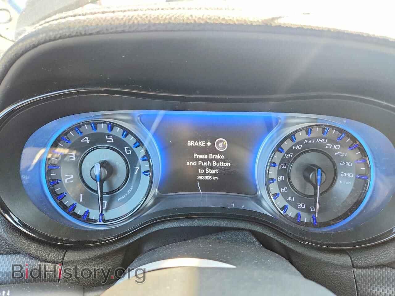 2015 CHRYSLER 300 - VIN: 2C3CCAGG4FH864670 - Фото 9