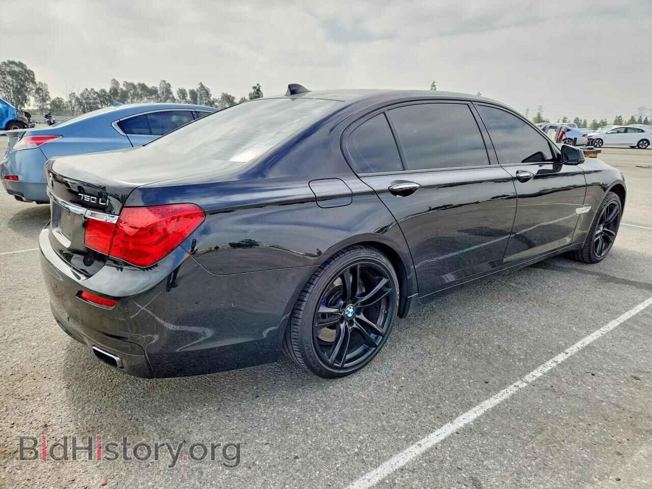 2012 BMW 7 SERIES - VIN: WBAKB8C58CC964483 - Photo 3