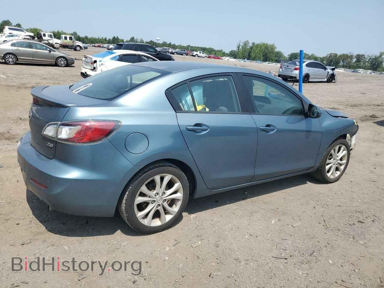 2011 MAZDA MAZDA3 - VIN: JM1BL1U66B1471443 - Фото 3