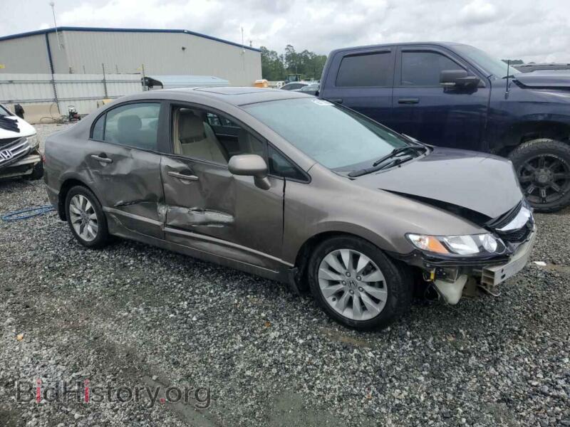 2009 Honda CIVIC (VIN 19XFA16879E020390) — фото 4 из 12