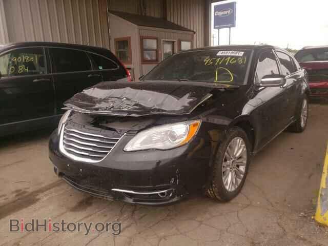 2011 CHRYSLER 200 - VIN: 1C3BC2FG8BN570855 - Photo 2