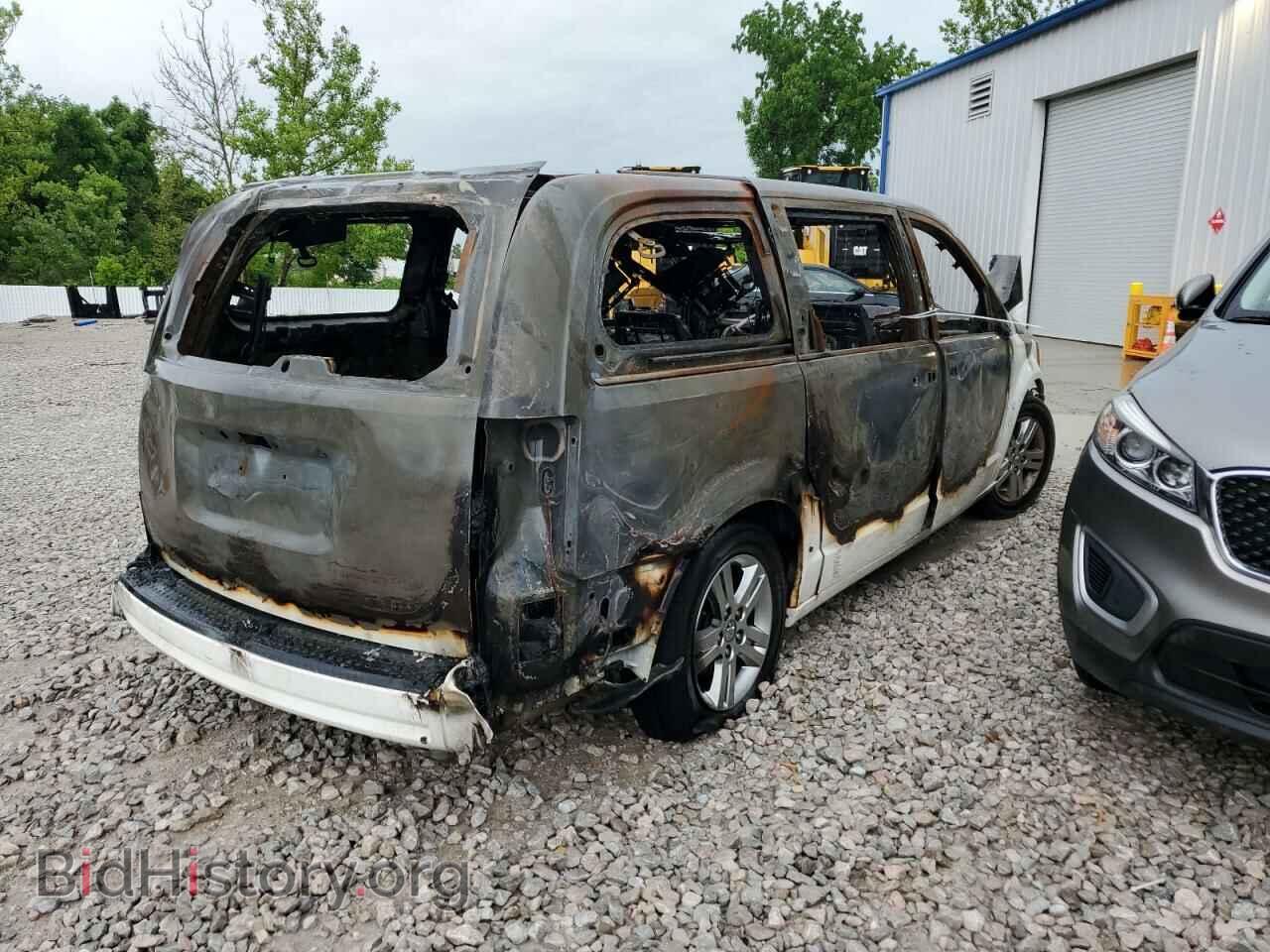 2010 DODGE CARAVAN - VIN: 2D4RN5DX0AR379668 - Фото 3