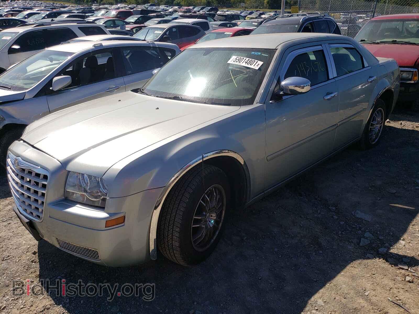 2006 CHRYSLER 300 - VIN: 2C3KA43R96H171135 - Фото 2
