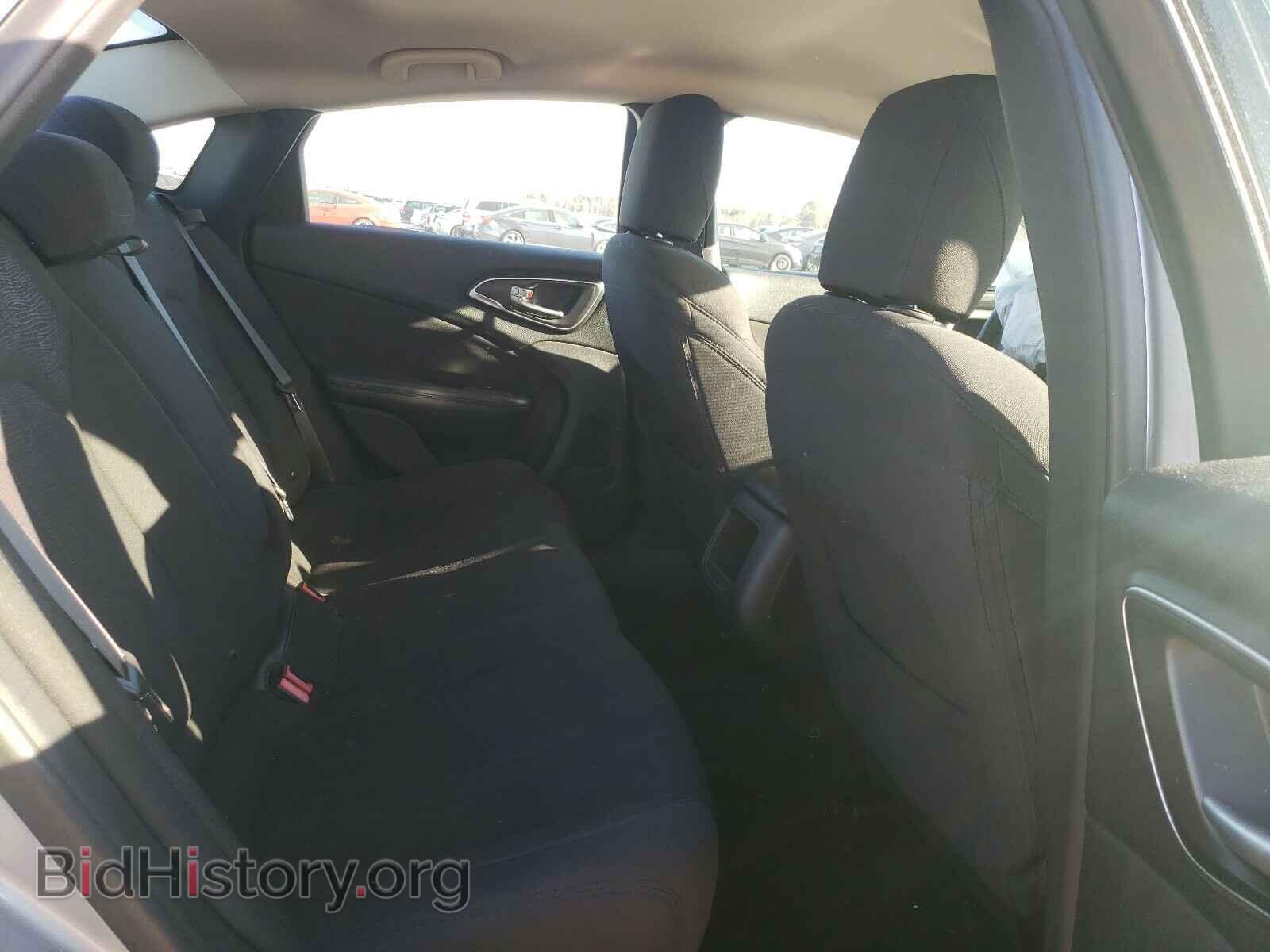 2015 CHRYSLER 200 - VIN: 1C3CCCAB8FN603784 - Фото 6