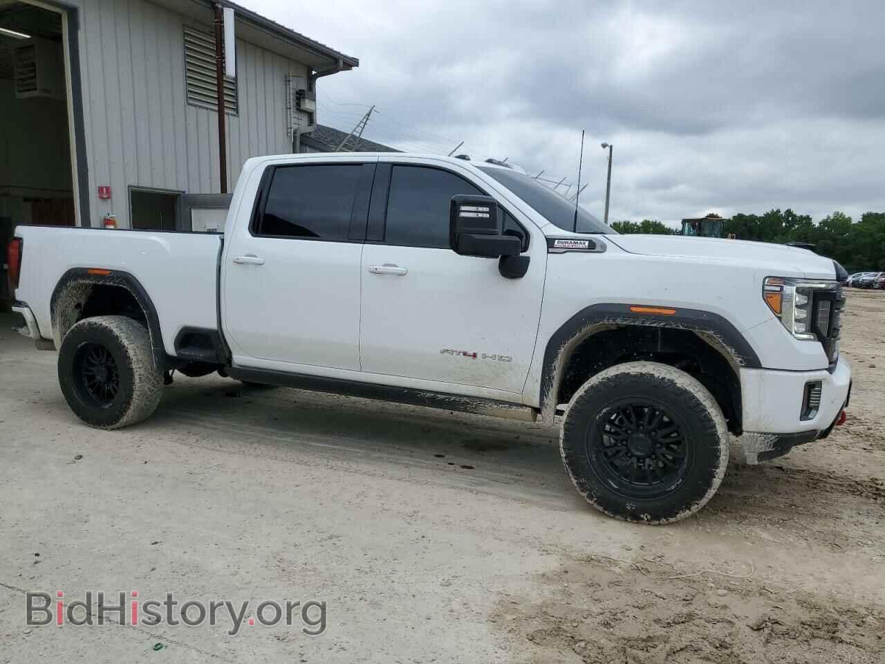 2022 GMC All Models - VIN: 1GT49PEY8NF238004 - Photo 4