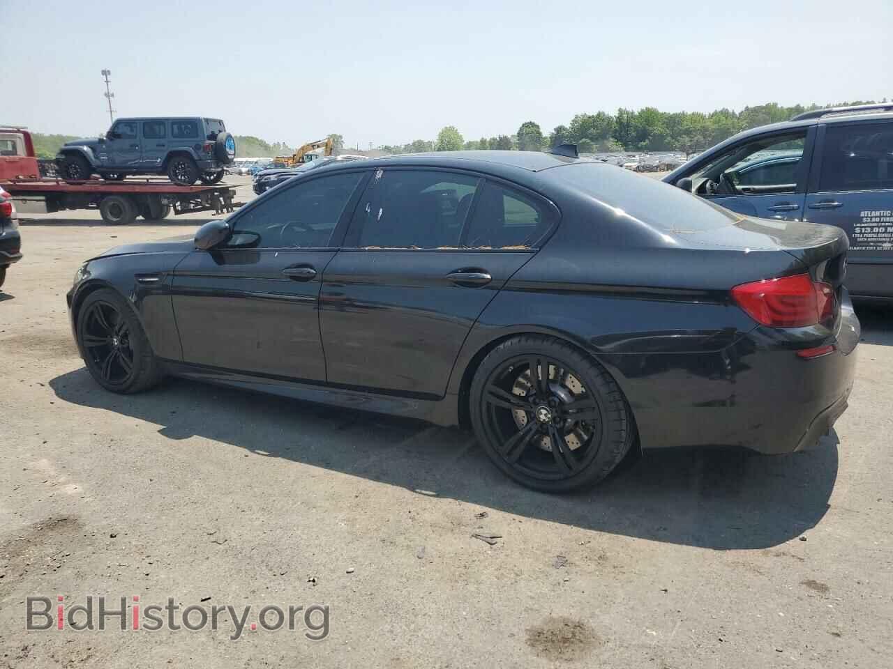 2013 BMW M5 - VIN: WBSFV9C55DD095833 - Фото 2
