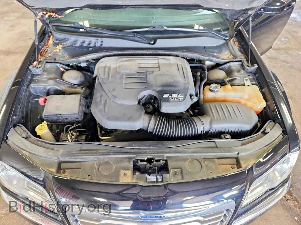 2014 CHRYSLER 300 - VIN: 2C3CCAAG8EH354734 - Фото 11