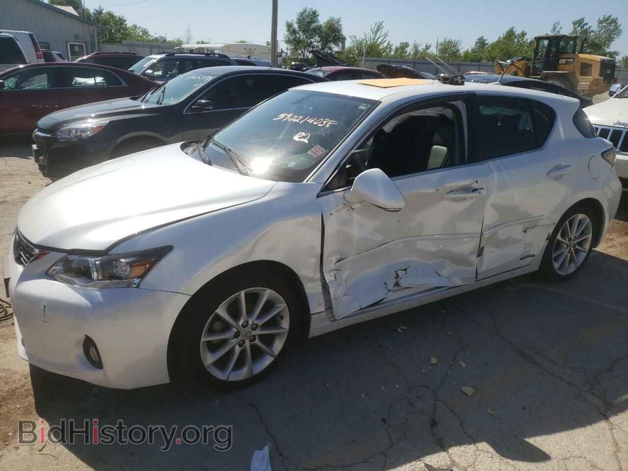 Photo JTHKD5BH8B2011797 - LEXUS CT 200 2011