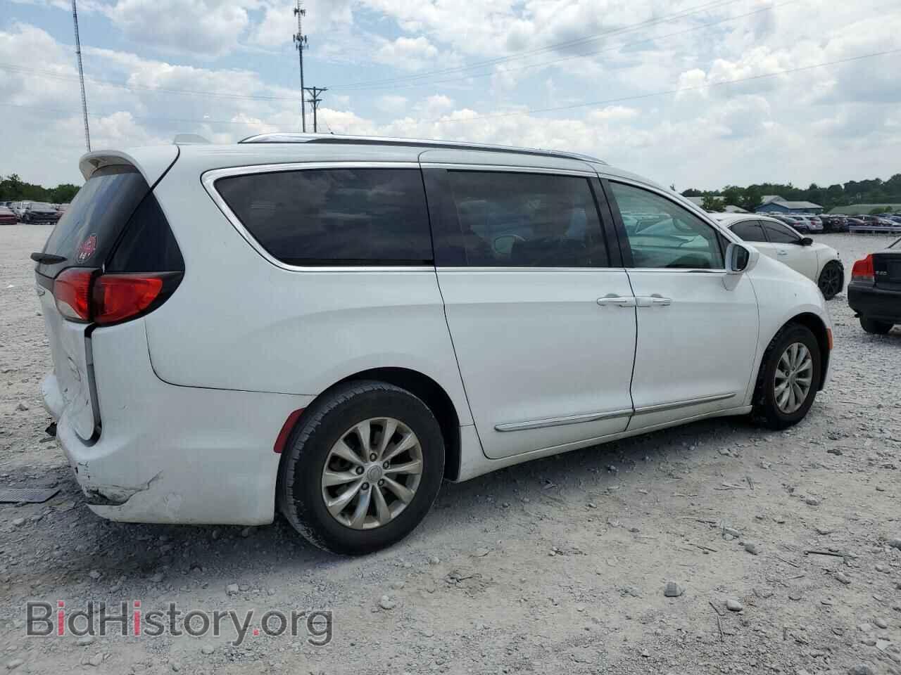2018 CHRYSLER PACIFICA - VIN: 2C4RC1BGXJR120507 - Фото 3
