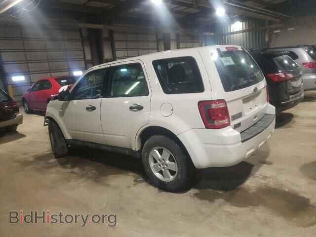 2011 FORD ESCAPE - VIN: 1FMCU0C72BKB64086 - Фото 2