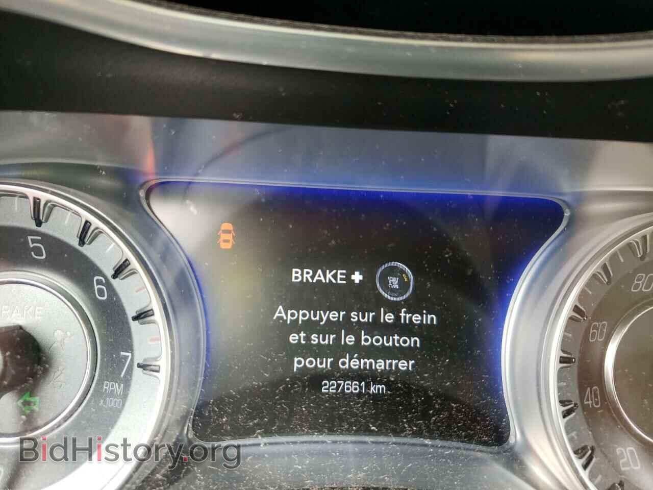 2018 CHRYSLER 300 - VIN: 2C3CCAEGXJH123404 - Фото 8