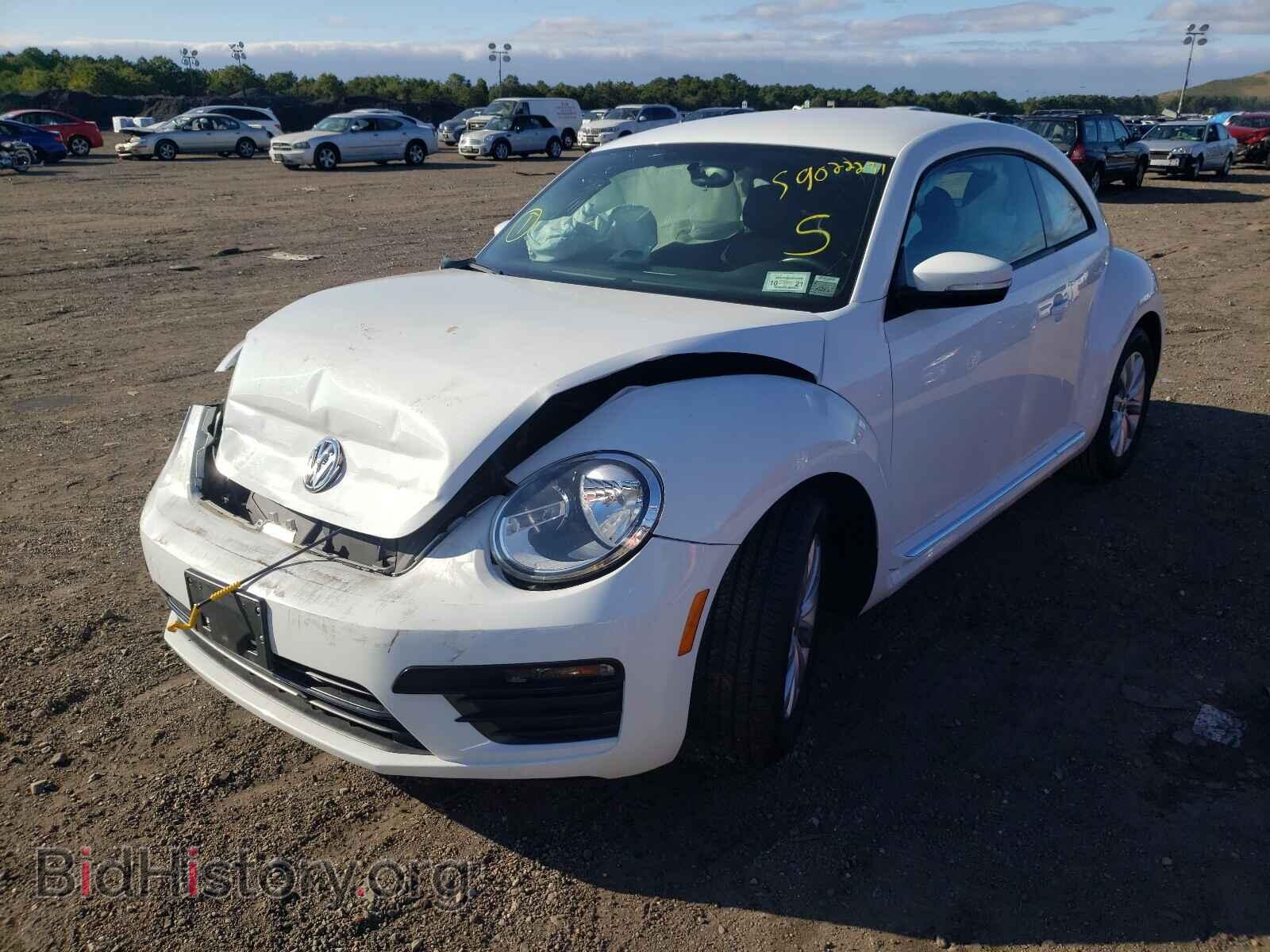 2019 VOLKSWAGEN BEETLE - VIN: 3VWFD7AT3KM706537 - Фото 2