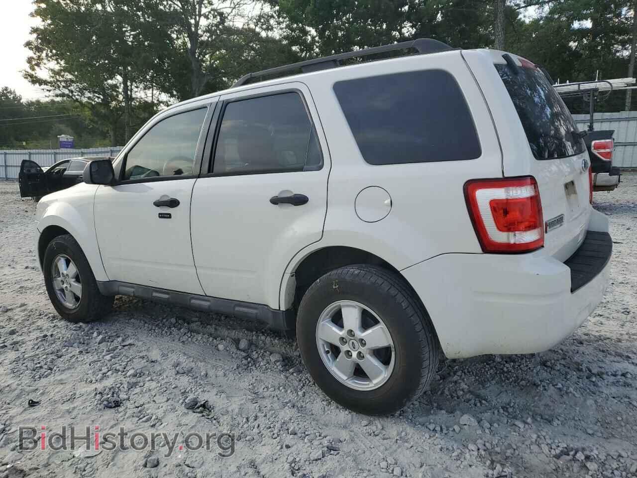 2010 FORD ESCAPE - VIN: 1FMCU0DGXAKB01752 - Фото 2