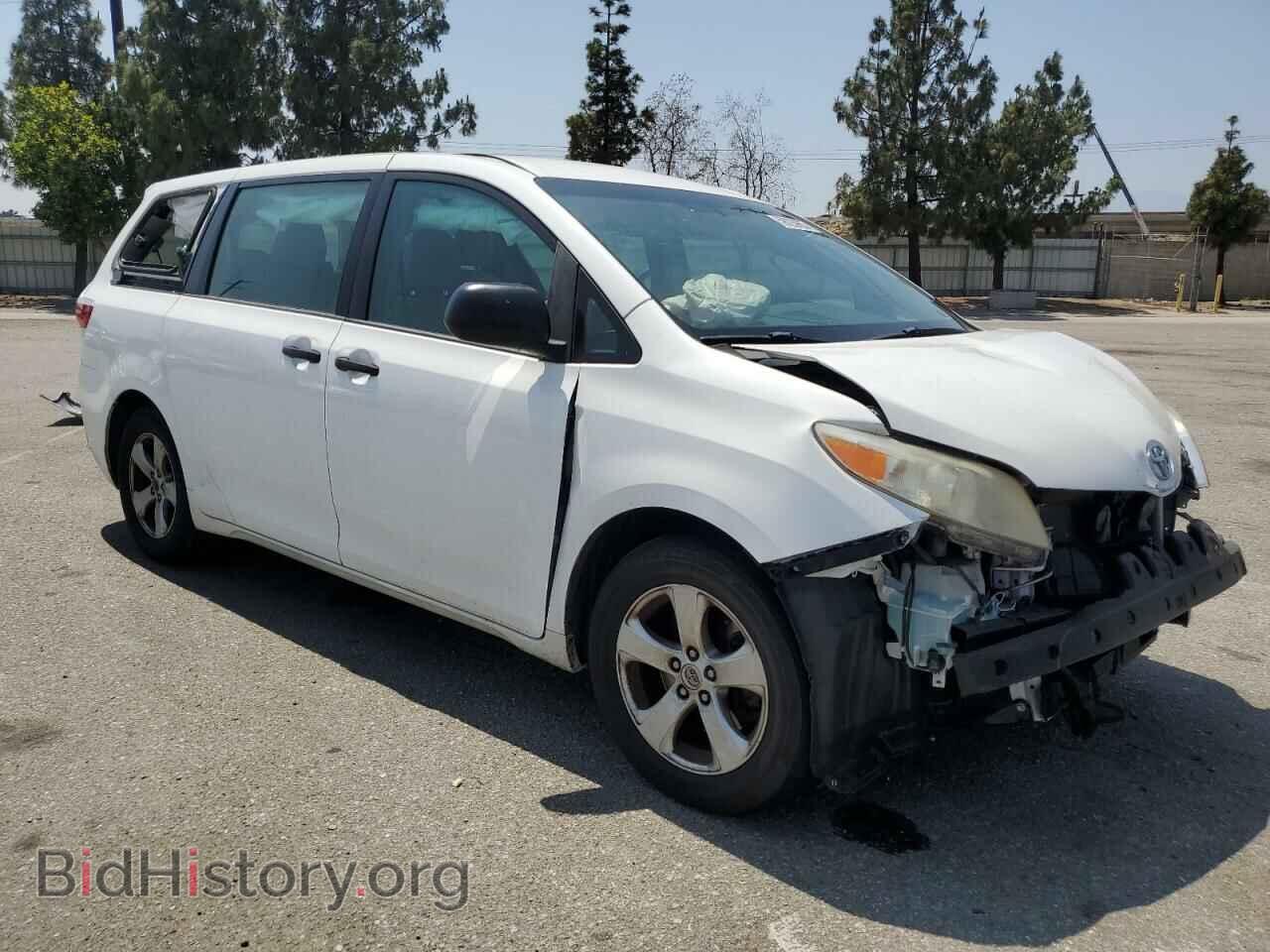 2017 TOYOTA All Models - VIN: 5TDZZ3DC8HS814330 - Фото 4