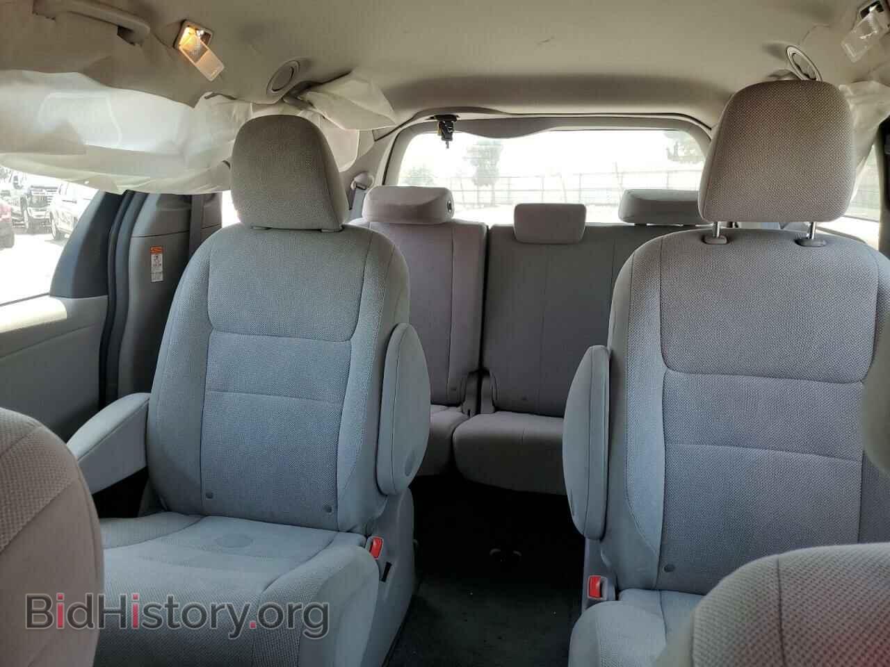 2017 TOYOTA All Models - VIN: 5TDZZ3DC8HS814330 - Фото 10
