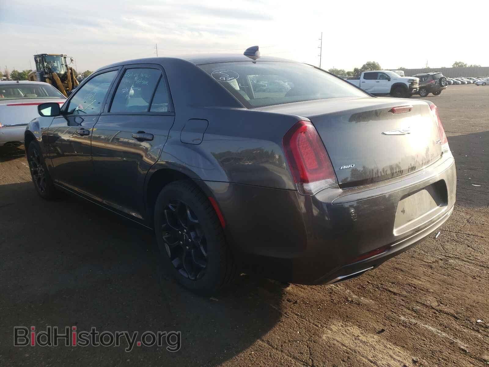 2019 CHRYSLER 300 - VIN: 2C3CCAGG9KH610785 - Фото 3