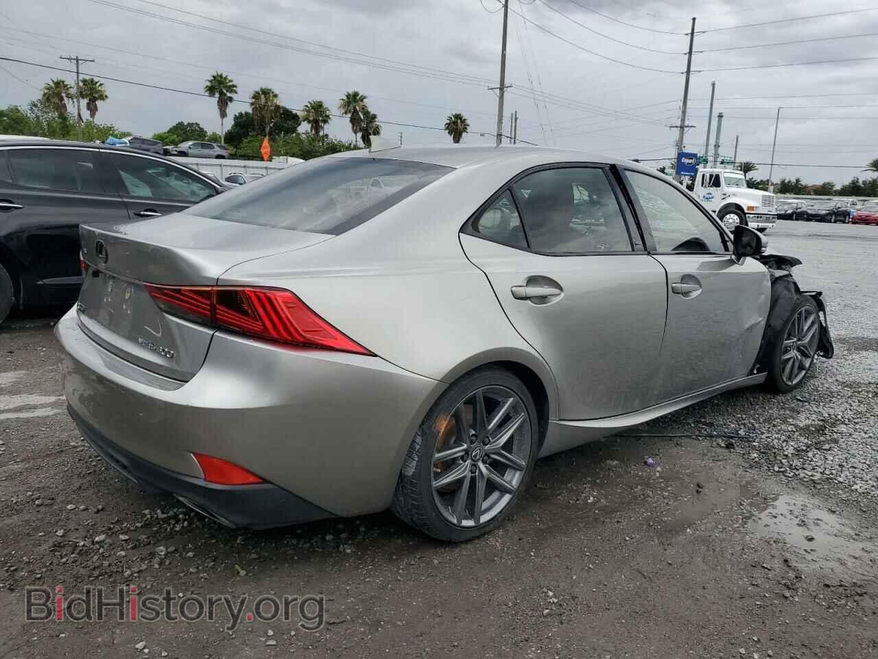 2019 LEXUS IS - VIN: JTHC81D2XK5037763 - Фото 3
