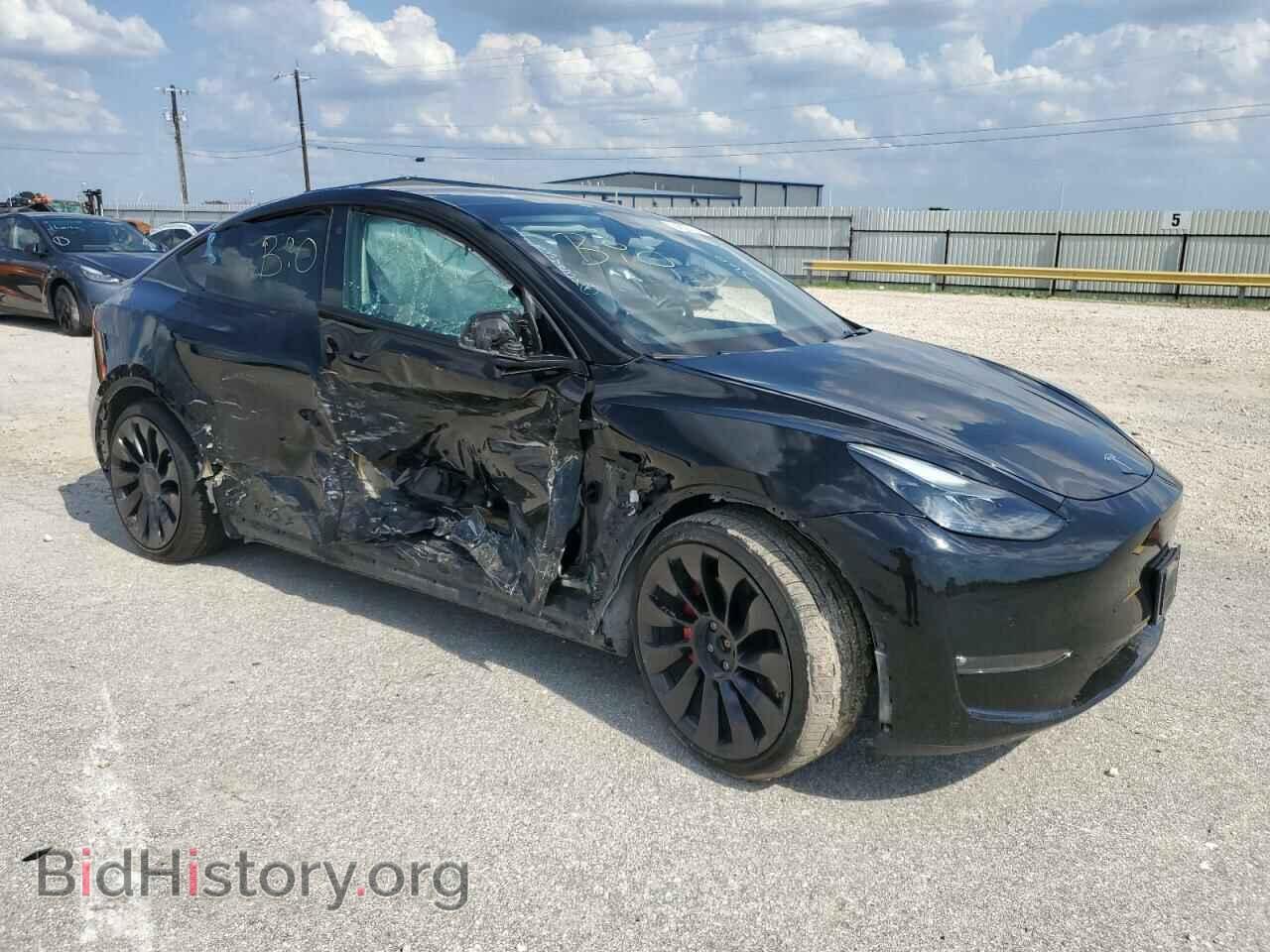 2022 TESLA MODEL Y - VIN: 7SAYGDEF2NF400012 - Фото 4