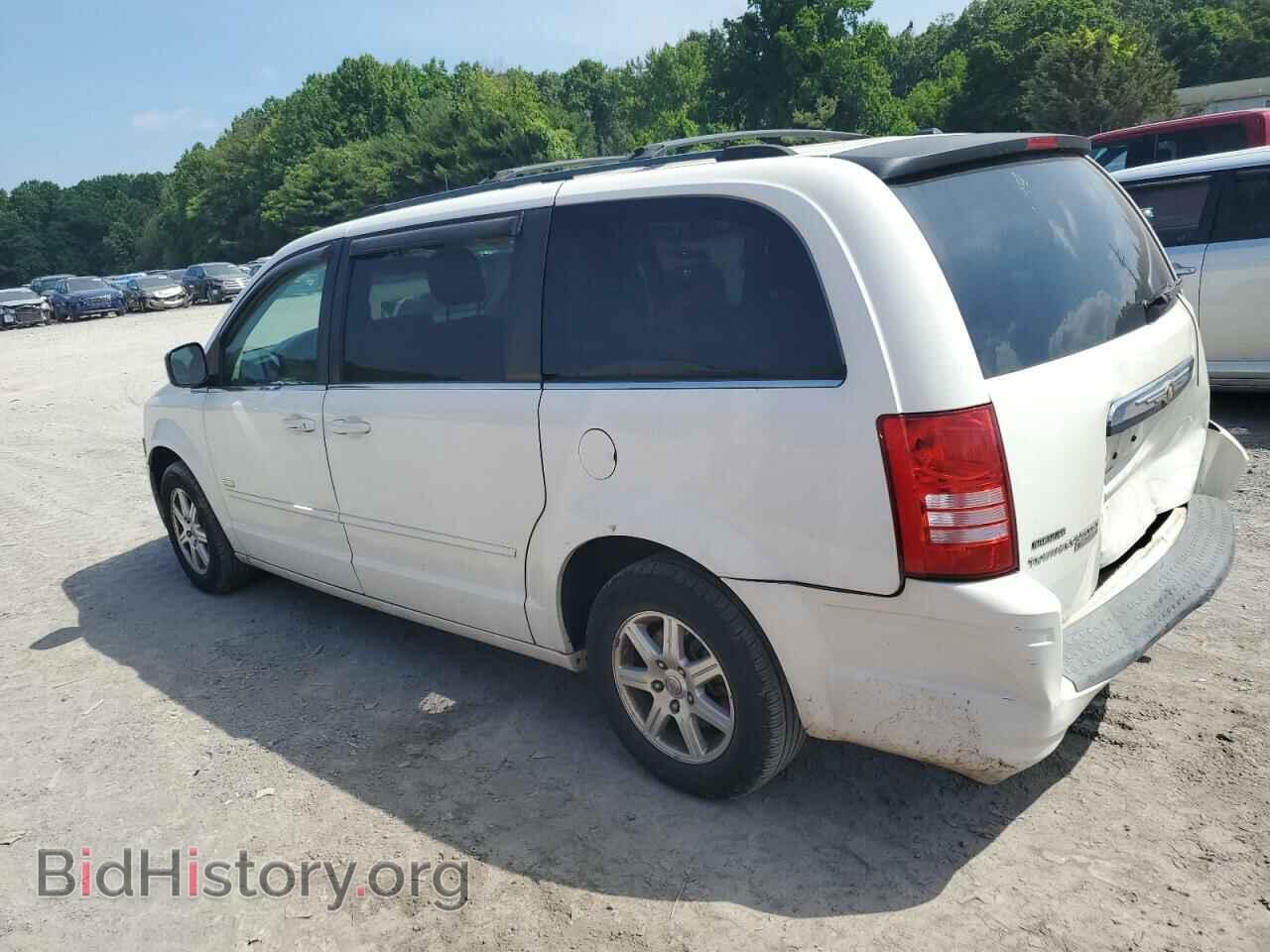 2008 CHRYSLER MINIVAN - VIN: 2A8HR54P58R844395 - Фото 2
