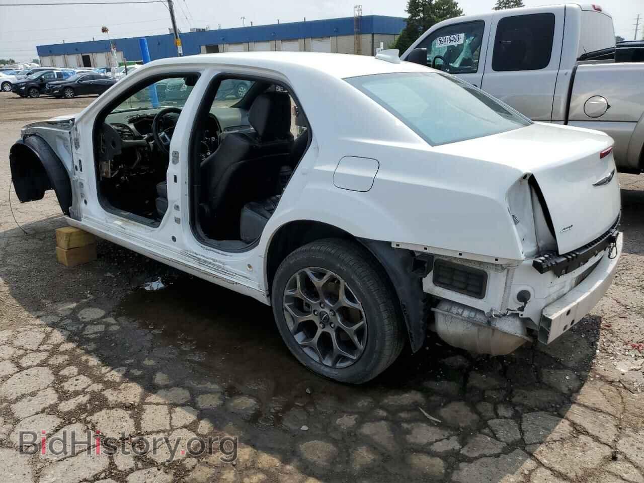 2017 CHRYSLER 300 - VIN: 2C3CCAGG2HH582742 - Фото 2