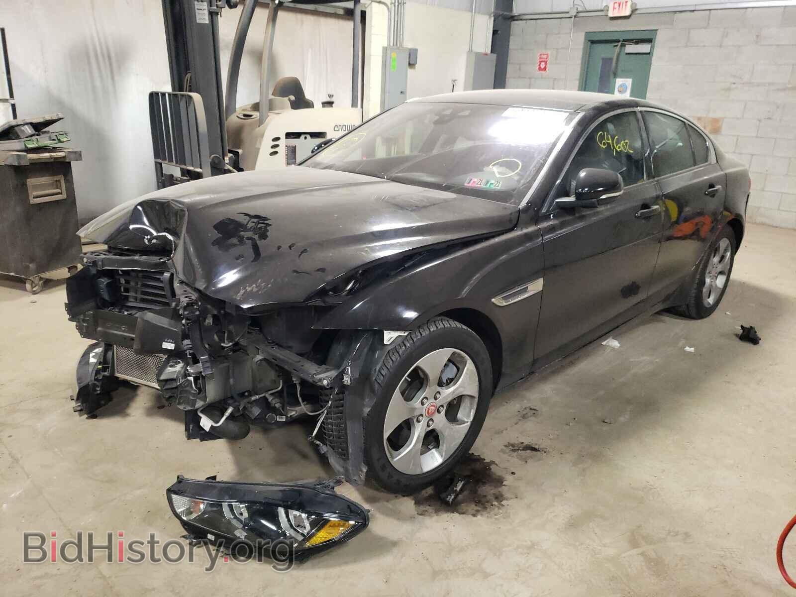 2017 JAGUAR XE - VIN: SAJAR4BGXHA966522 - Фото 2