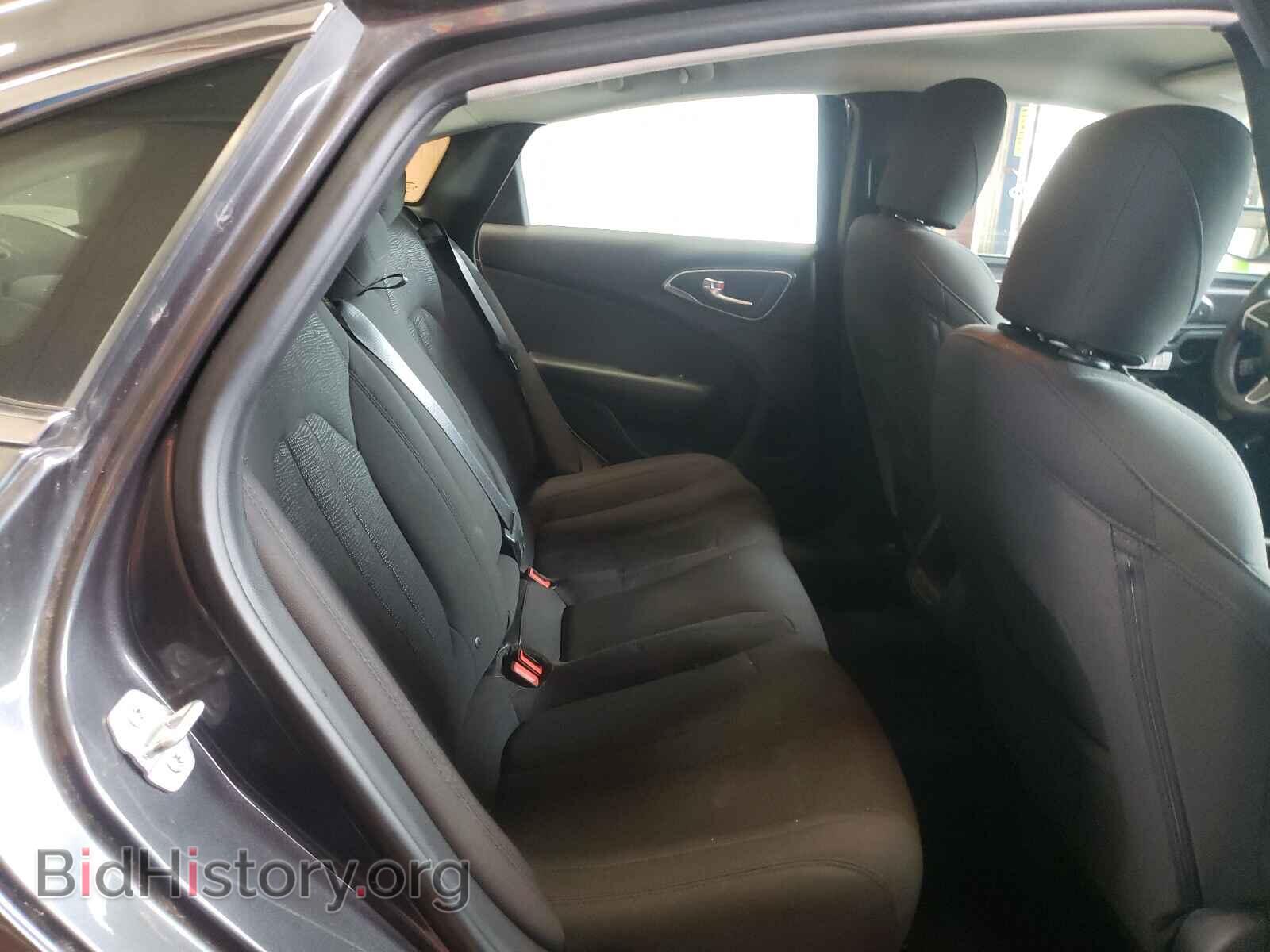 2016 CHRYSLER 200 - VIN: 1C3CCCAB8GN101116 - Фото 6