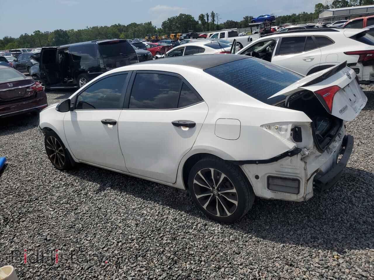 2018 TOYOTA COROLLA - VIN: 5YFBURHE4JP764491 - Фото 2