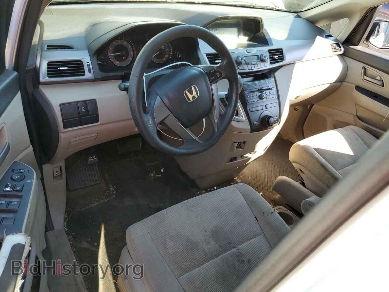 2011 HONDA All Models - VIN: 5FNRL5H2XBB073754 - Фото 8