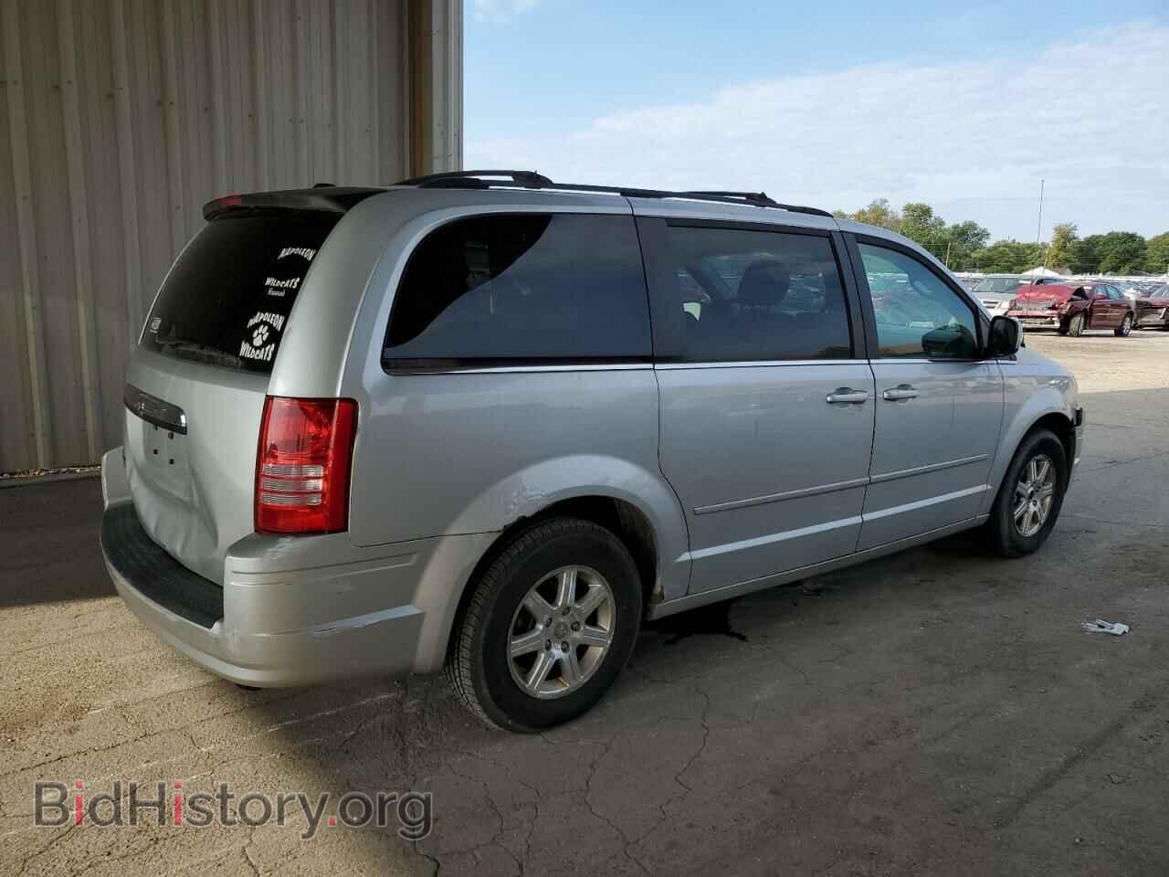 2008 CHRYSLER MINIVAN - VIN: 2A8HR54P68R136639 - Фото 3