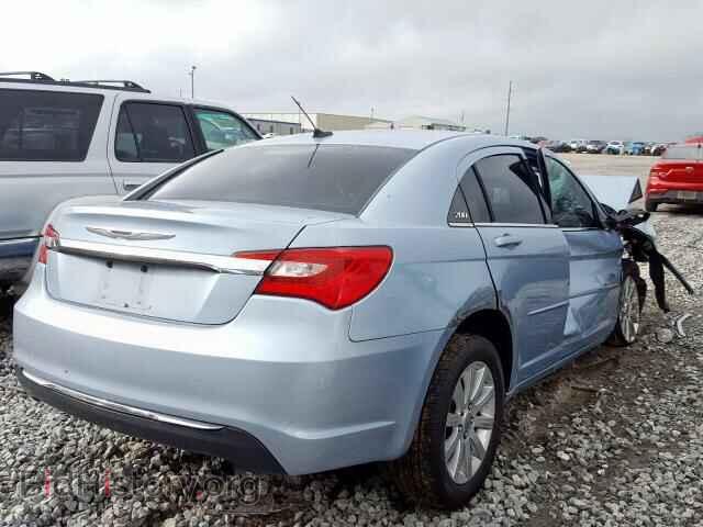 2013 CHRYSLER 200 - VIN: 1C3CCBBB7DN557838 - Фото 4