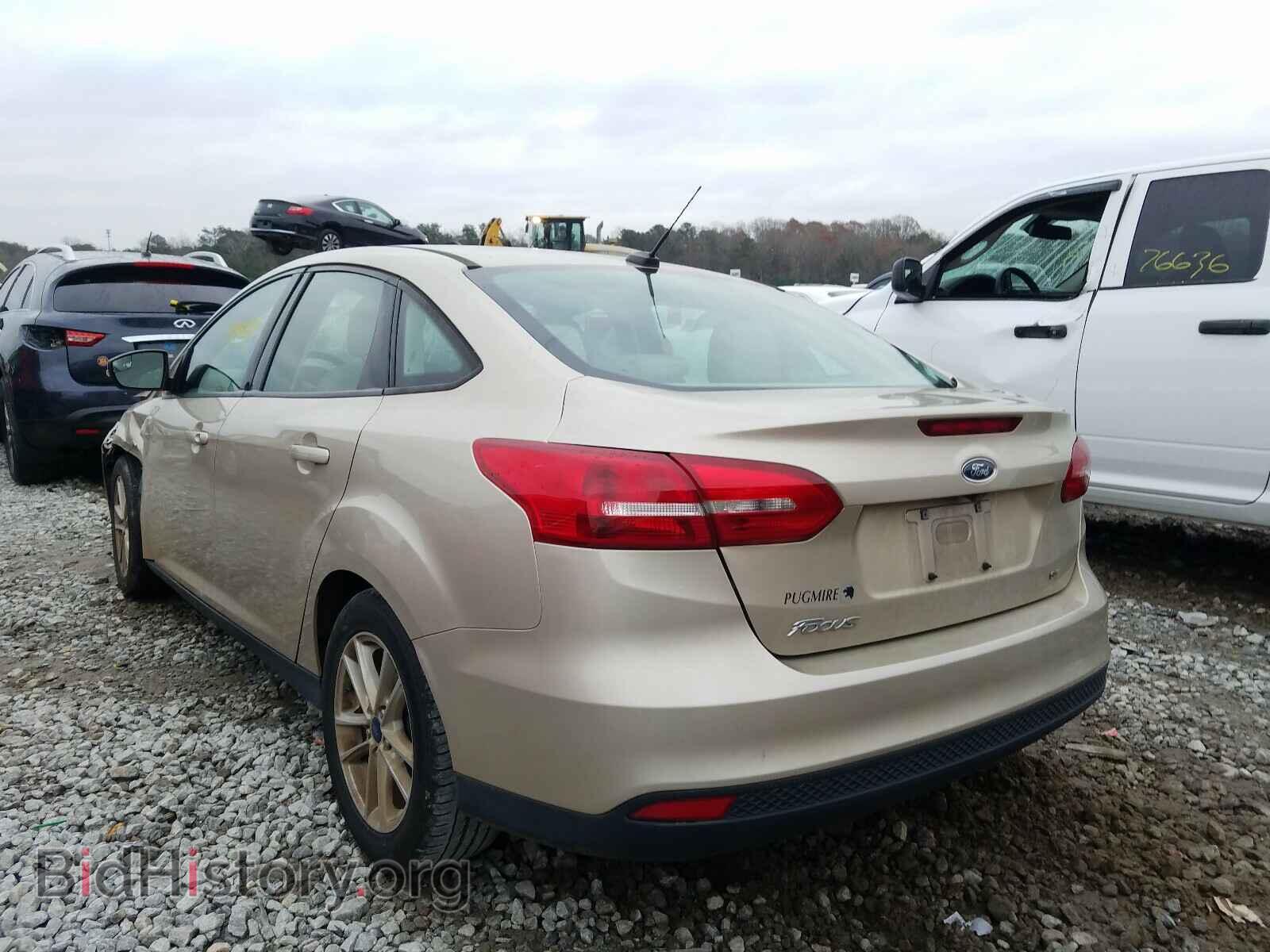 2017 FORD FOCUS - VIN: 1FADP3F2XHL281764 - Фото 3