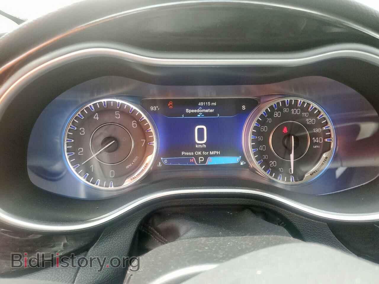 2016 CHRYSLER 200 - VIN: 1C3CCCEG2GN110383 - Фото 9