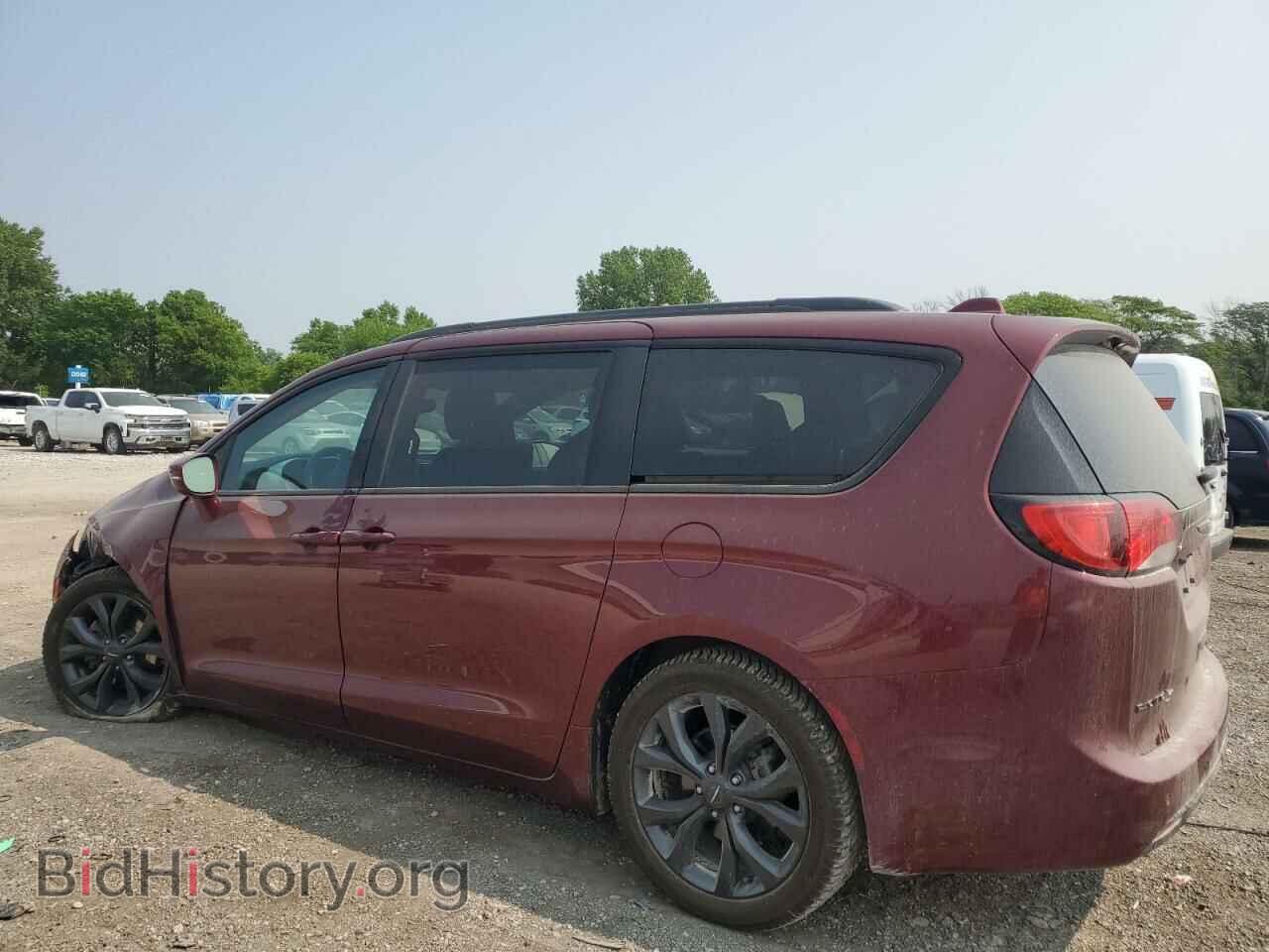 2018 CHRYSLER PACIFICA - VIN: 2C4RC1GG5JR164942 - Фото 2