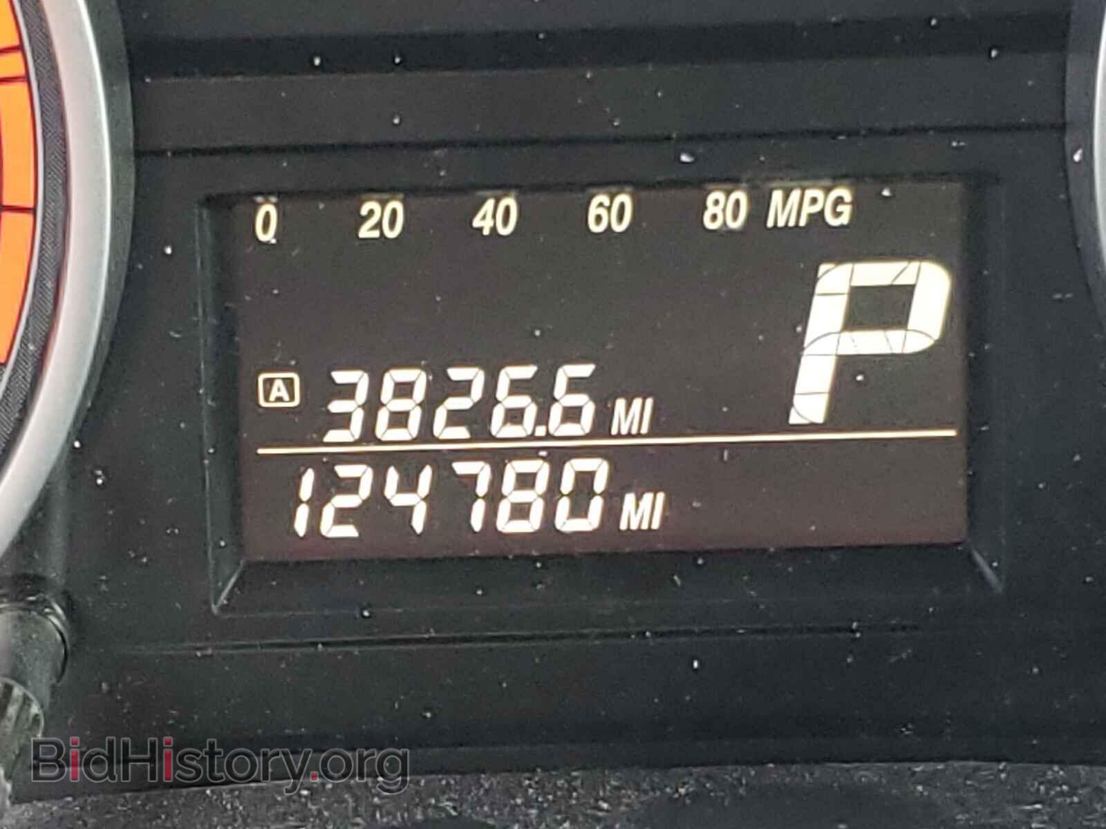 2011 SUZUKI SX4 - VIN: JS2YA5A33B6300014 - Фото 8