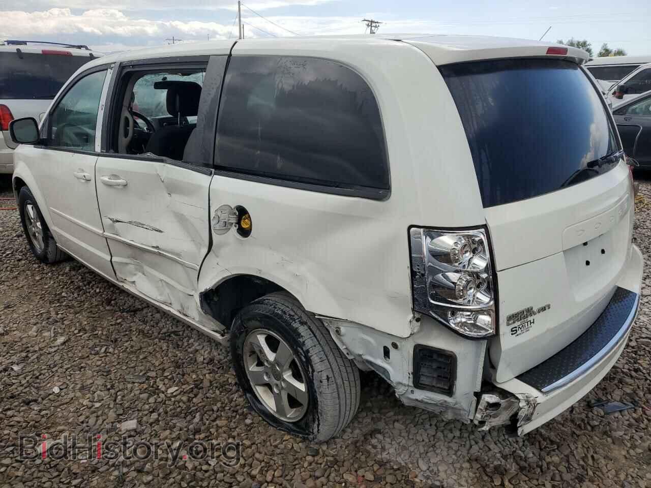 2013 DODGE CARAVAN - VIN: 2C4RDGCG2DR502419 - Photo 2
