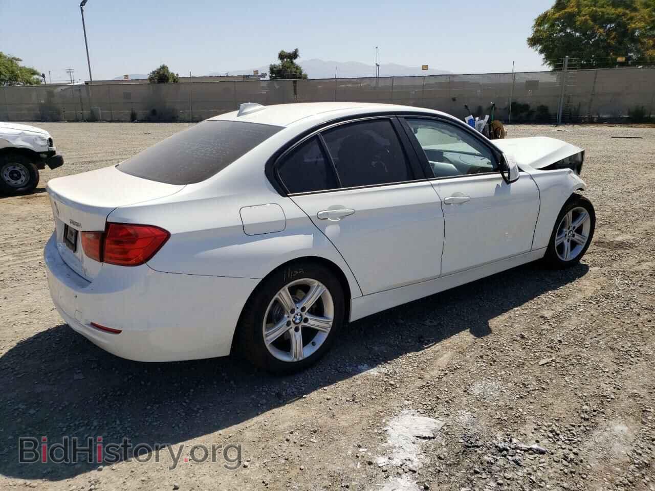 2013 BMW 3 SERIES - VIN: WBA3A5C54DF604052 - Фото 3