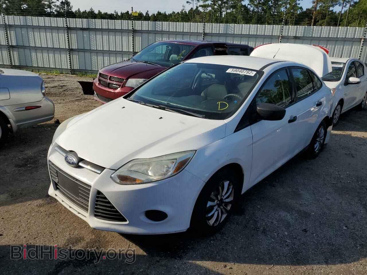 2013 FORD FOCUS - VIN: 1FADP3E27DL252833 - Photo 2