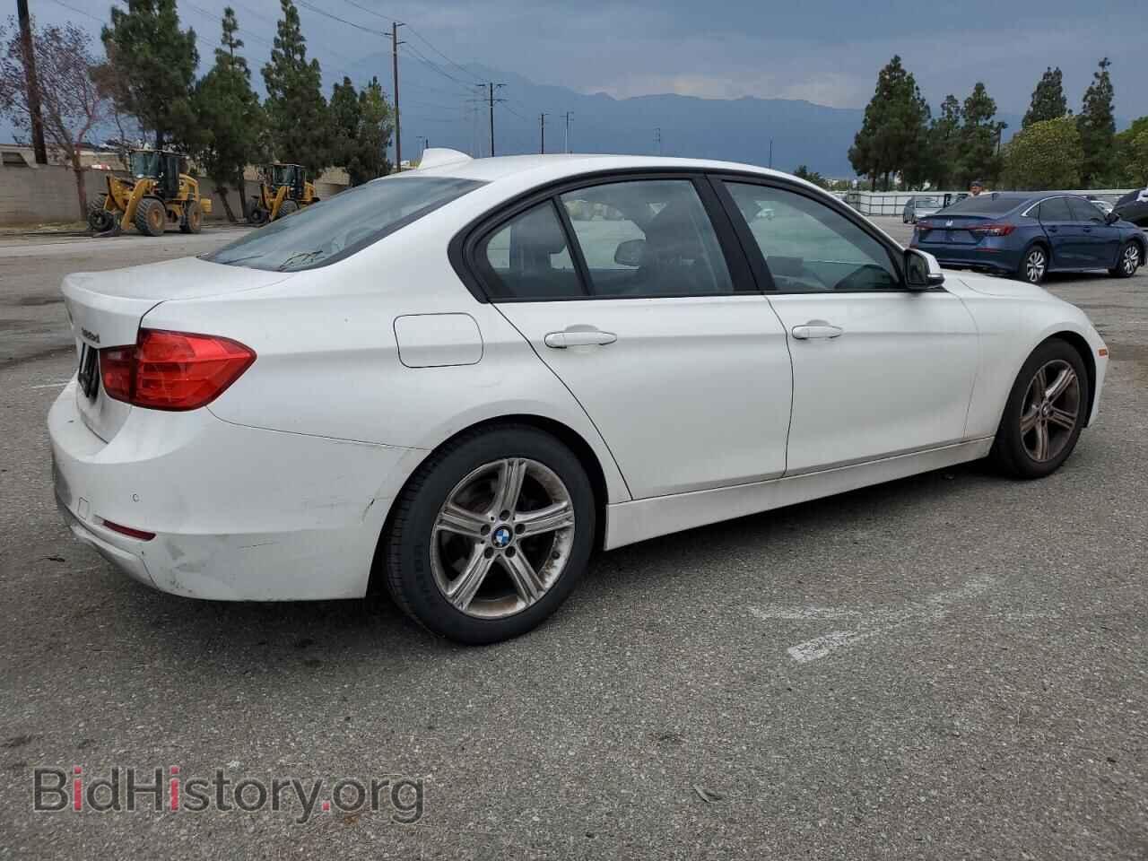 2014 BMW 3 SERIES - VIN: WBA3D3C59EF099154 - Фото 3